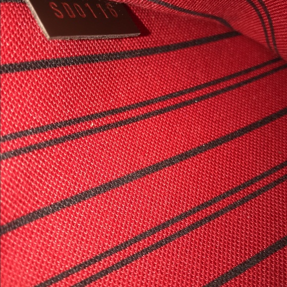 Authentic Neverfull GM Pouch - Picture 4 of 4